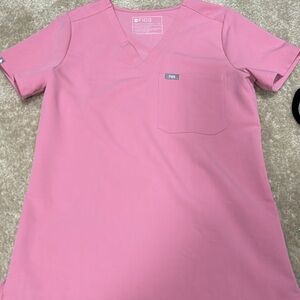 Figs CHALK PINK scrub set